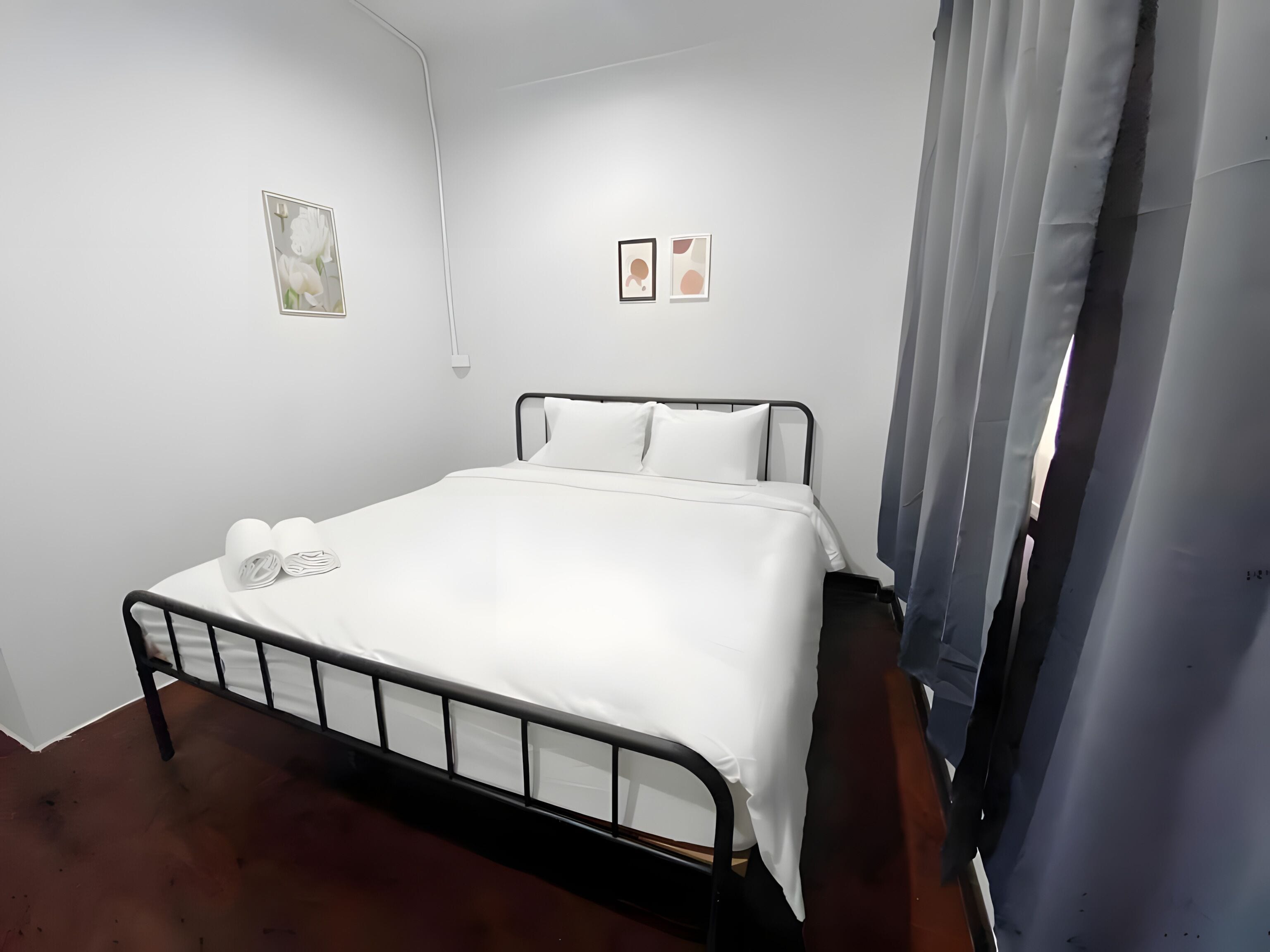 Basic Double Room | Free WiFi