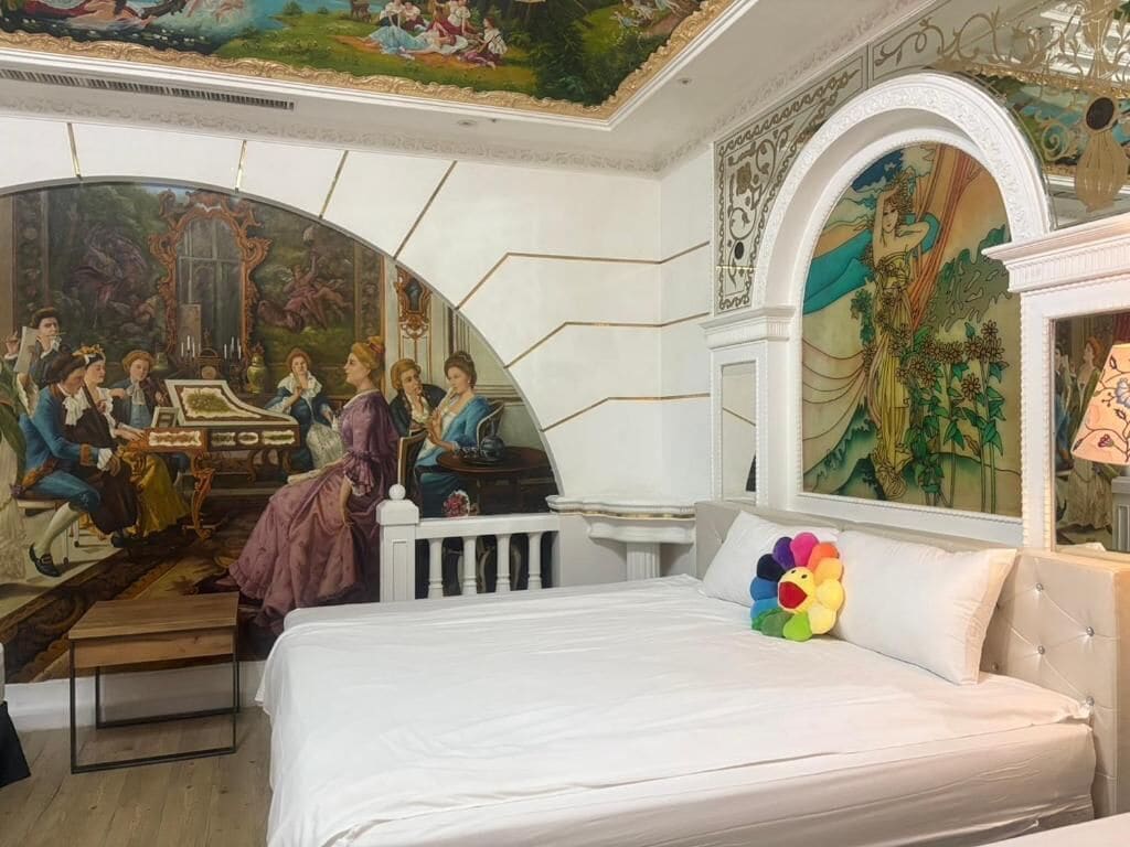 Perhestudiosviitti, useita sänkyjä