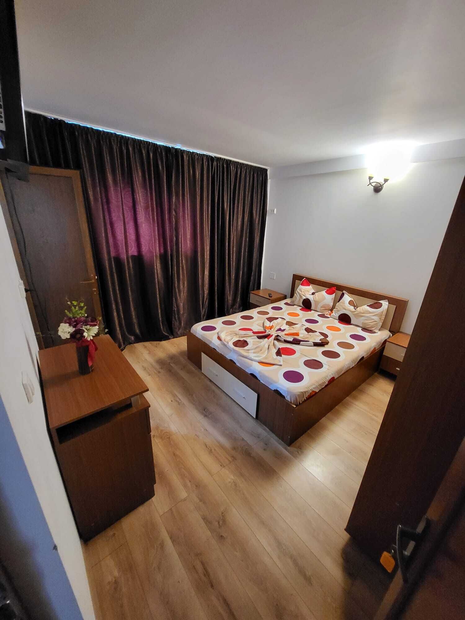 7 chambres, Wi-Fi, draps fournis