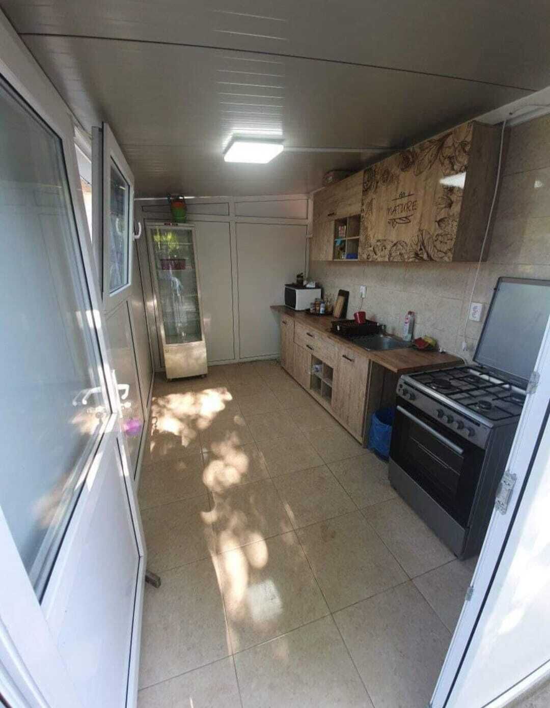 Microwave, oven, stovetop