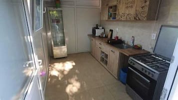 Microwave, oven, stovetop