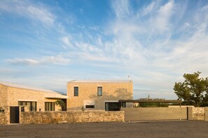 Exterior - Luxury Wellness Villa Art Zen Istria with 2 Pools (Bale)