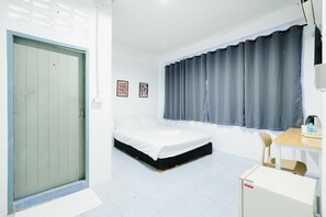 Phòng đôi cơ bản, 1 giường cỡ queen, không hút thuốc