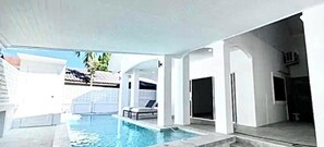 Pool - Tranquil 4-bedroom private house  in adorable  naihan -Rawai. 1km.walk to beach (Rawai)