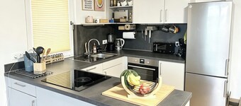 Bright, modern apartment at the Altmühlsee - 5 min to the lake, dogs welcome