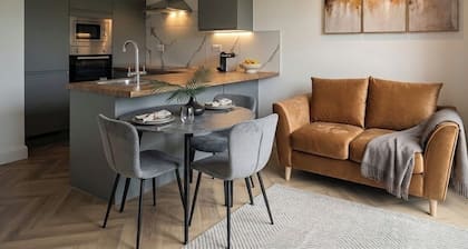 Gladeside Luxe Three Bed Retreat