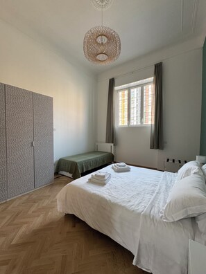 1 makuuhuone, silitysrauta/-lauta, Wi-Fi, vuodevaatteet
