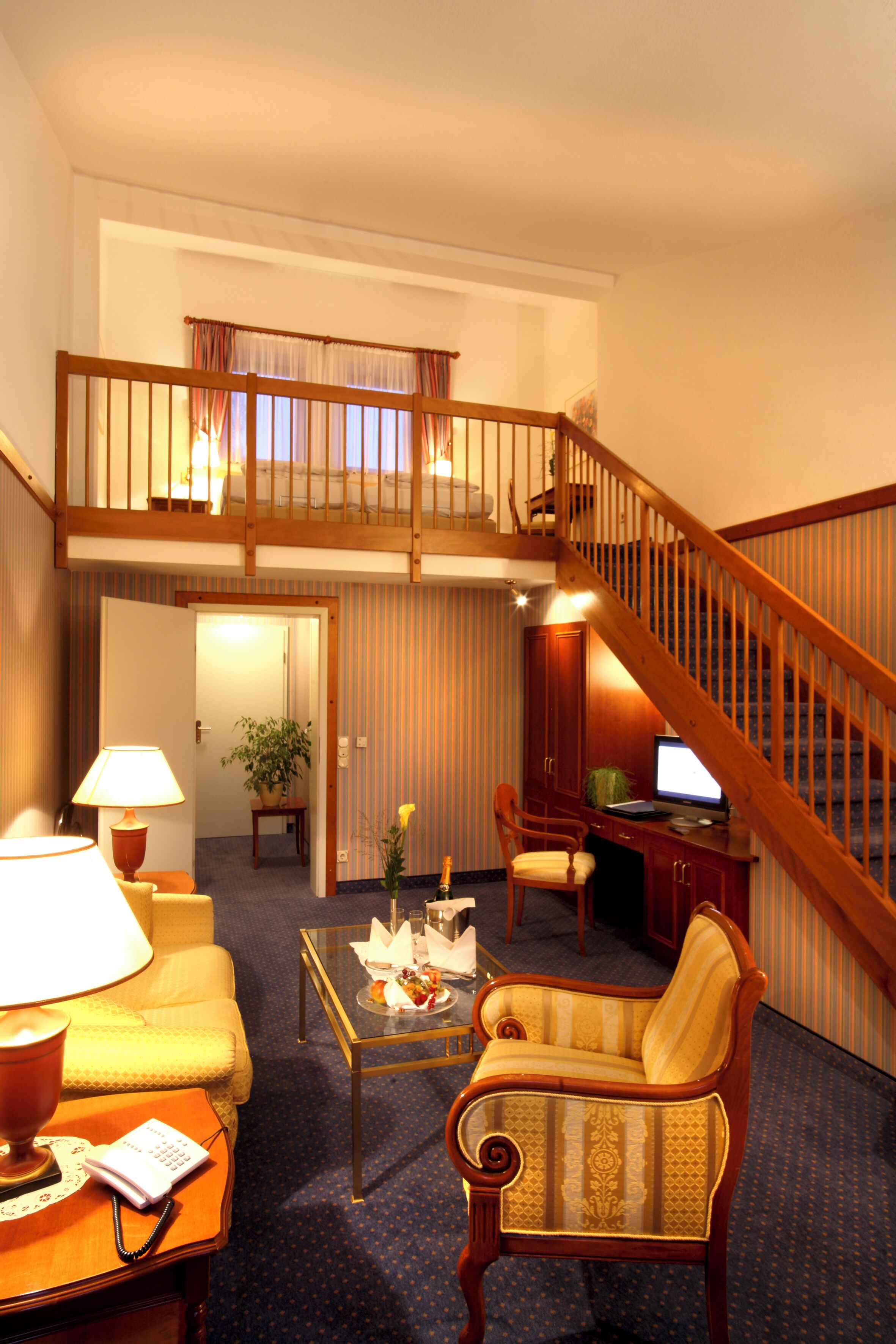 Basic Double Room, Balcony, Park View | Interior