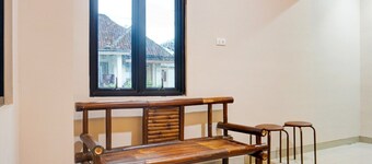 Luxury Deluxe DBL Retreat W/ Free WiFi and Parking