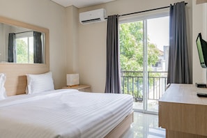 Bedroom - Cozy Standard Double Stay W/ Free WiFi and Parking (Bali)