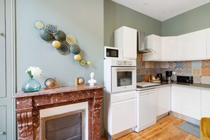 Private kitchen - Cosy Apartment in Eymet - Air Conditioned for 4 people - Trois Cles (Eymet)