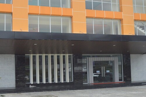 Luxury Deluxe DBL Retreat W/ Free WiFi and Parking