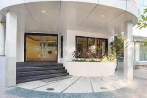 Exterior detail - Palette Country Club Surat (Surat)