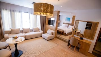 Suite Executive | Minibar, una cassaforte in camera, ferro/asse da stiro, Wi-Fi gratuito