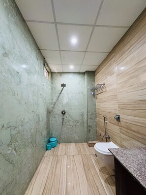 デラックス ルーム シティビュー | バスルーム