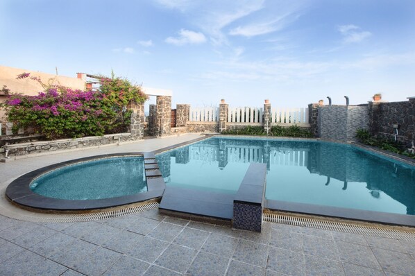 Villa Deluxe | Piscine