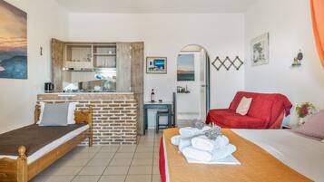 1 habitación, wifi y ropa de cama