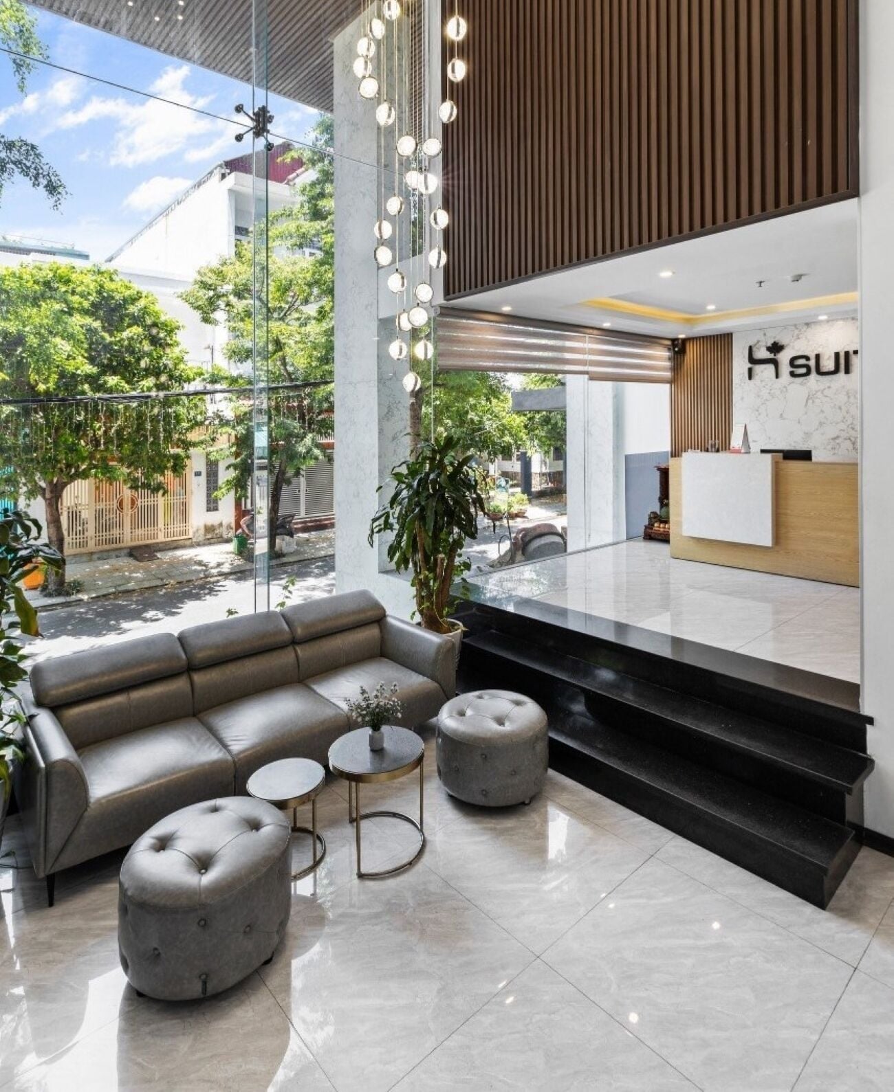 Quầy tiếp tân