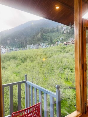 Standard Room | Property grounds - The Glacier Inn (Manali)