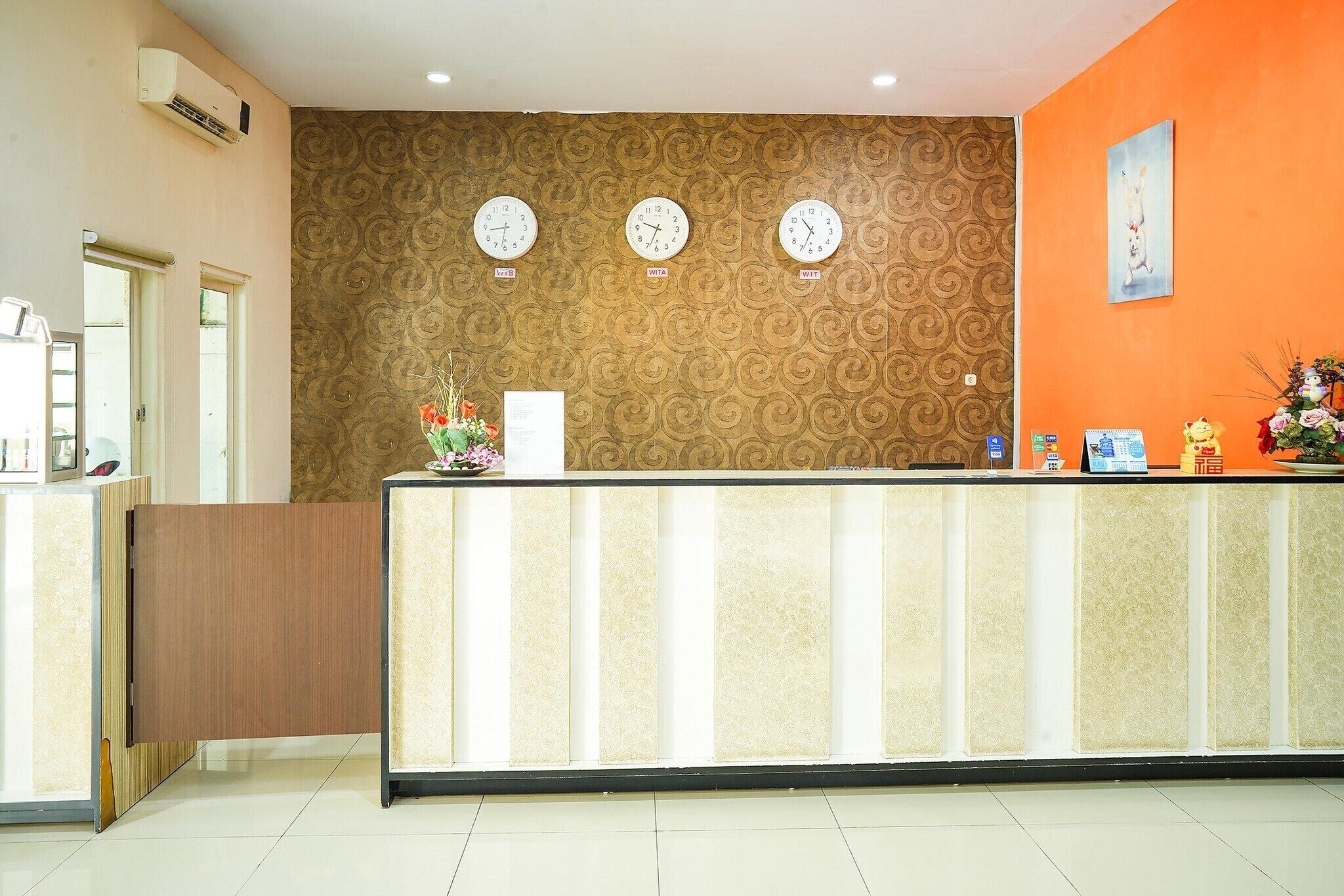 Hall