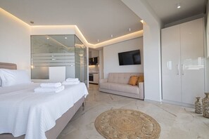 Iron/ironing board, WiFi, bed sheets - Althea Suites 4 by Rentals Pro - Nea Moudania Halkidiki (Nea Moudania)
