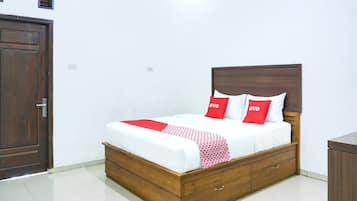 1 dormitorio y escritorio