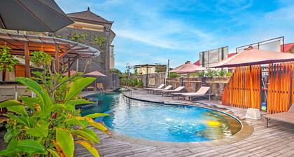 Luxury Two Bedroom Villa with Pool and WiFi Access