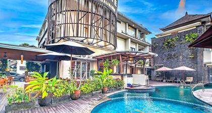 Luxury Two Bedroom Villa with Pool and WiFi Access