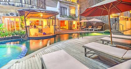 Luxury Double Suite with Pool and Parking