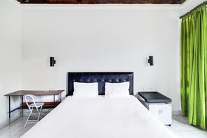 Room - Luxury Deluxe Double Escape with Parking (Bali)