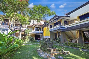 Exterior - Stylish Double Suite Escape with Parking (Bali)