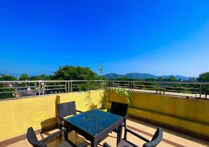 Outdoor dining - Hotel The Rio Haridwar (Haridwar)