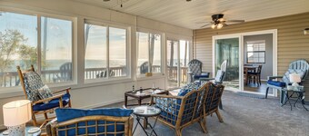 Gwynn's Island Gem | Private Beach & Bay Views