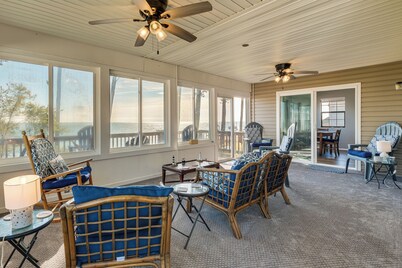 Gwynn's Island Gem | Private Beach & Bay Views