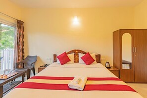 Deluxe Room - Riyan Valley Resort (Ooty)