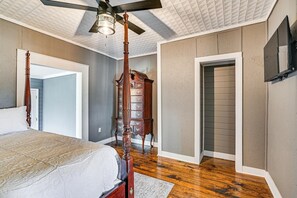 Room - Surrounding Pasture Views! Peaceful Escape in Iuka (Iuka)