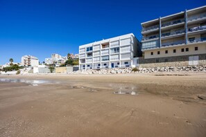 Exterior - Bahia Beachfront Apartment (El Puerto de Santa María)