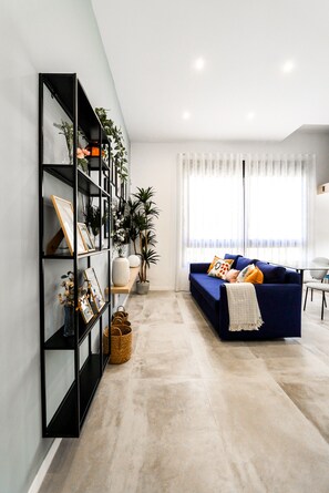 TV - Centro Serenity Flat by Alfresco Stays (Fuengirola)