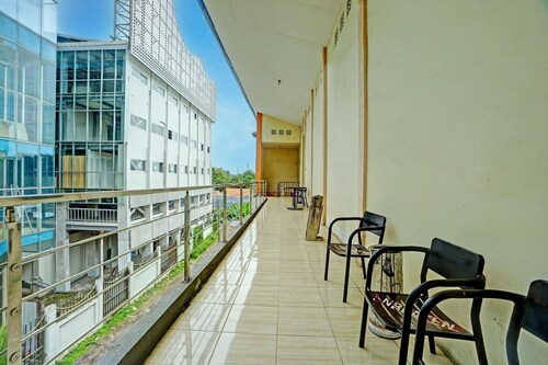 Inviting Standard DBL Stay w/WiFi Parking Access