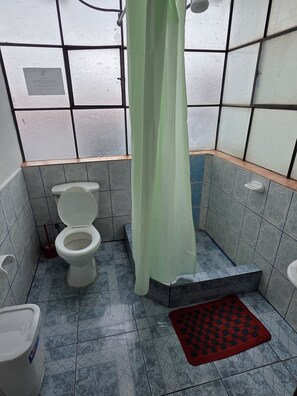 Familieværelse | Badeværelse