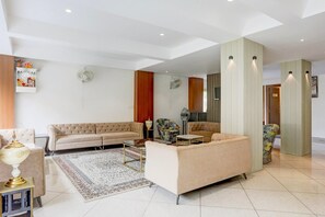 Living area - Townhouse Oak Sevoke Road Siliguri (Siliguri)