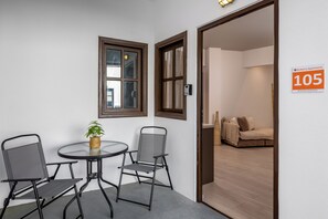 Dining - Mulberry Apartments in Old Town - 105 (Old Town Rhodes)