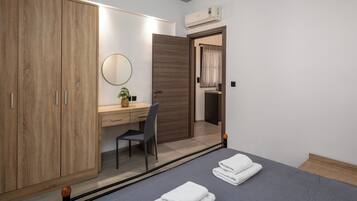 1 bedroom, iron/ironing board, bed sheets
