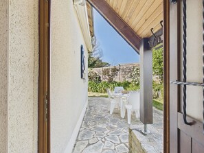 Outdoor dining - 600m from the beach – House for 4 with garden (Saint-Gildas-de-Rhuys)
