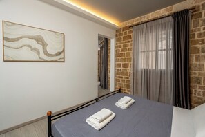 1 bedroom, iron/ironing board, bed sheets - Mulberry Apartments in Old Town - 106 (Old Town Rhodes)