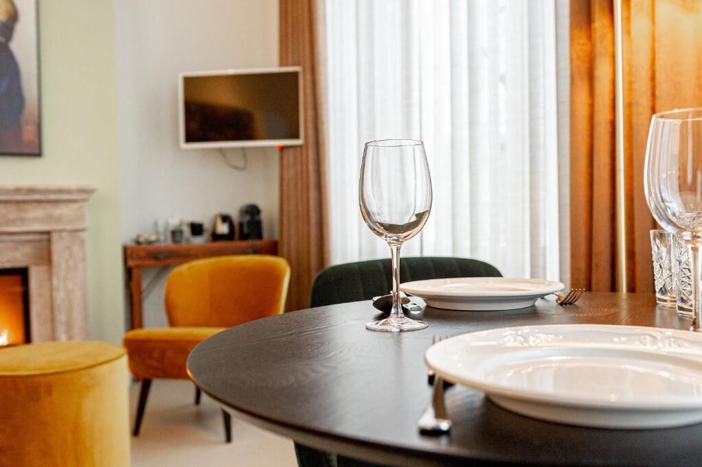 Comfort tweepersoonskamer, uitzicht op stad | Dineren