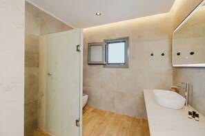 Hair dryer, towels - Villa Selestitis in Gennadi (Rhodes)