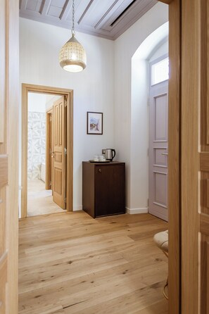 Interior - Aylin Executive Suites - Deniz Suite (Rhodes)