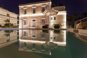Pool - Aylin Executive Suites - Sachnisi Suite (Rhodes)