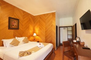Deluxe Double Room, Park View - Bawangan Bromo  (Kab Probolinggo)